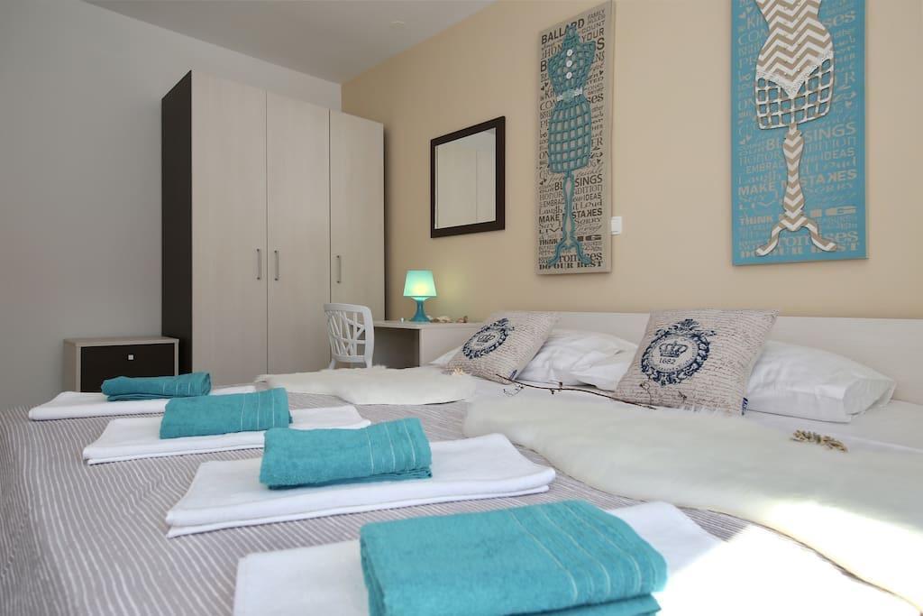 Oleandra Apartments Drage Bagian luar foto