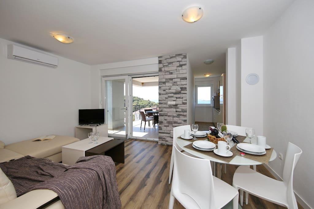 Oleandra Apartments Drage Bagian luar foto